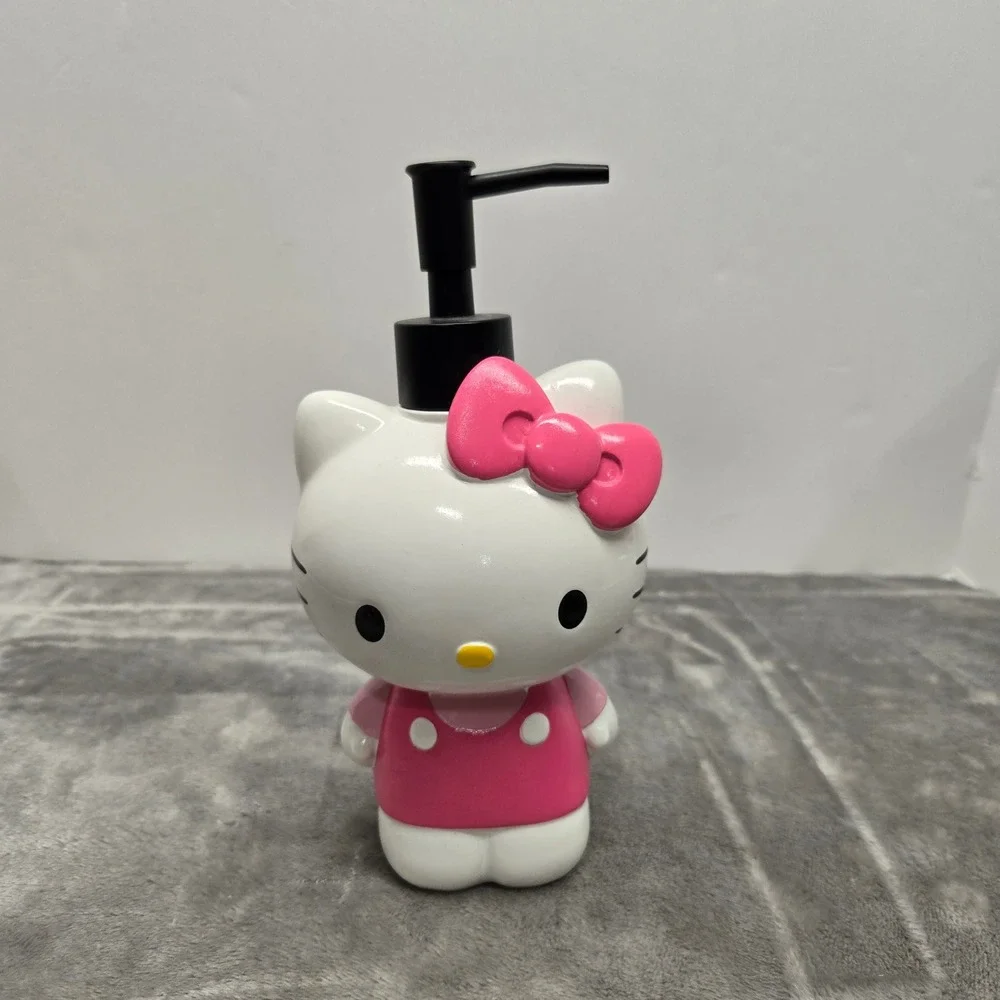 Sanrio Hello Kitty Soap Lotion Dispenser Pink Bow Jay Franco Ceramic Pump 2024